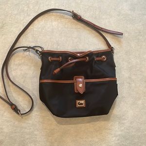 Black Dooney and Bourke shoulder bag! Rarely used!